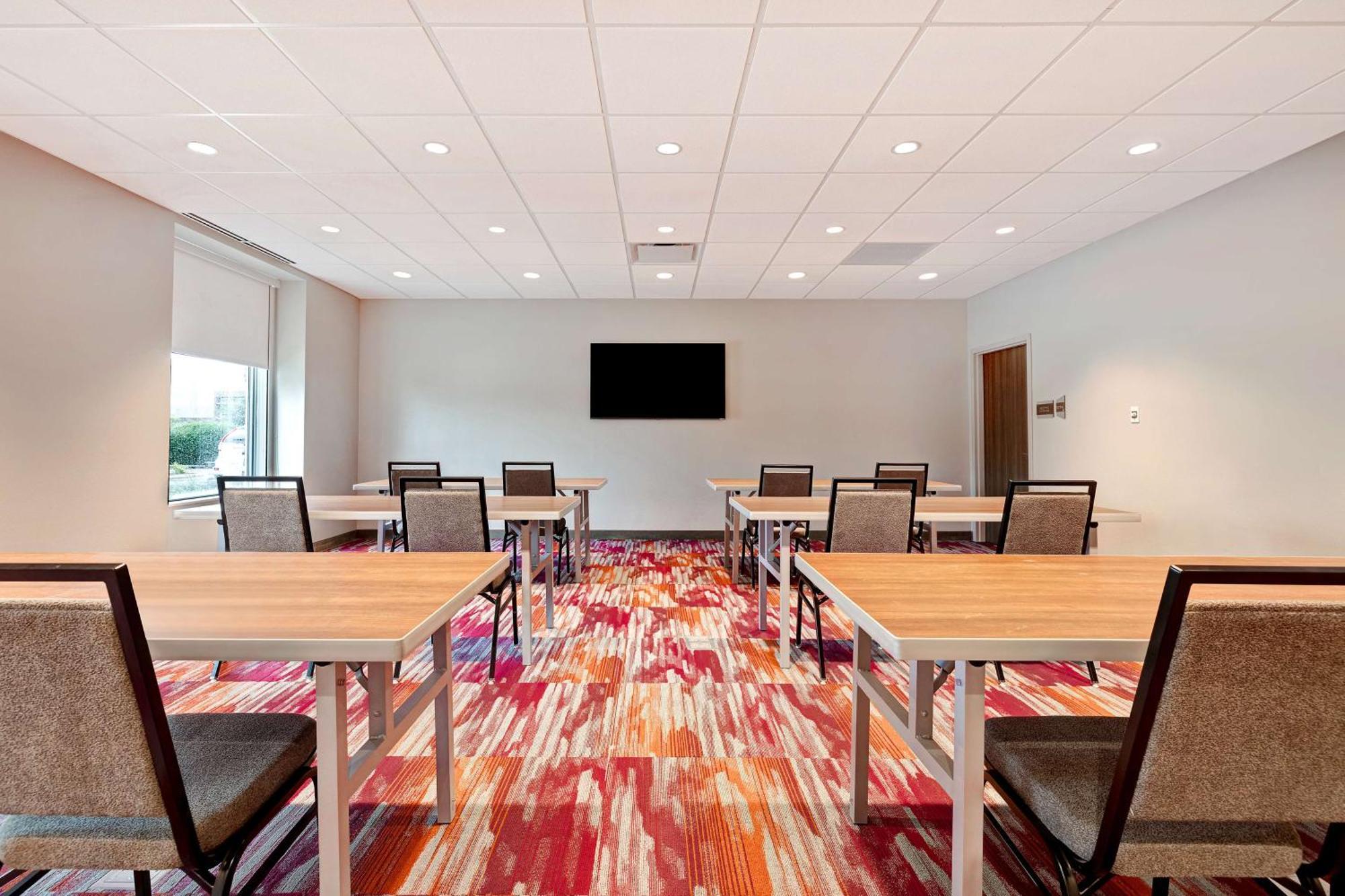 Home2 Suites By Hilton Lincolnshire Chicago エクステリア 写真
